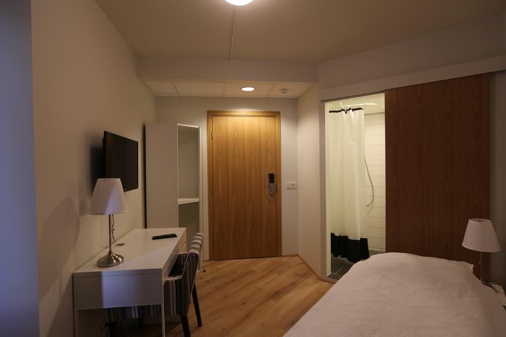 100 Iceland Hotel Рейкьявик Номер фото
